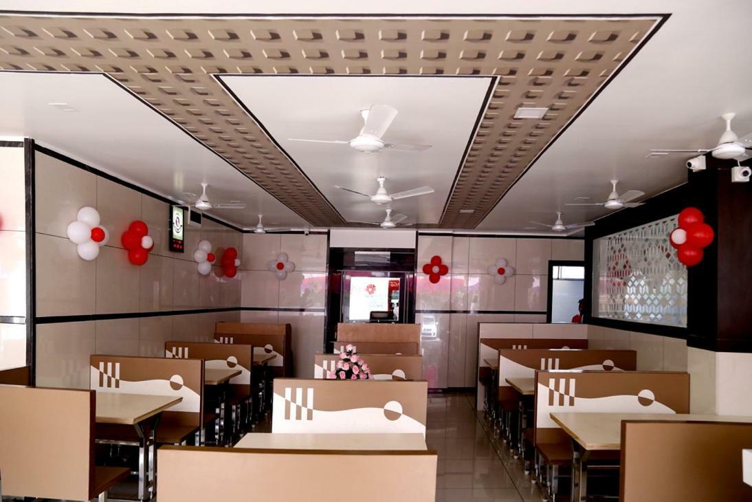 Hotel Shahi Darbar Navsari Exterior photo
